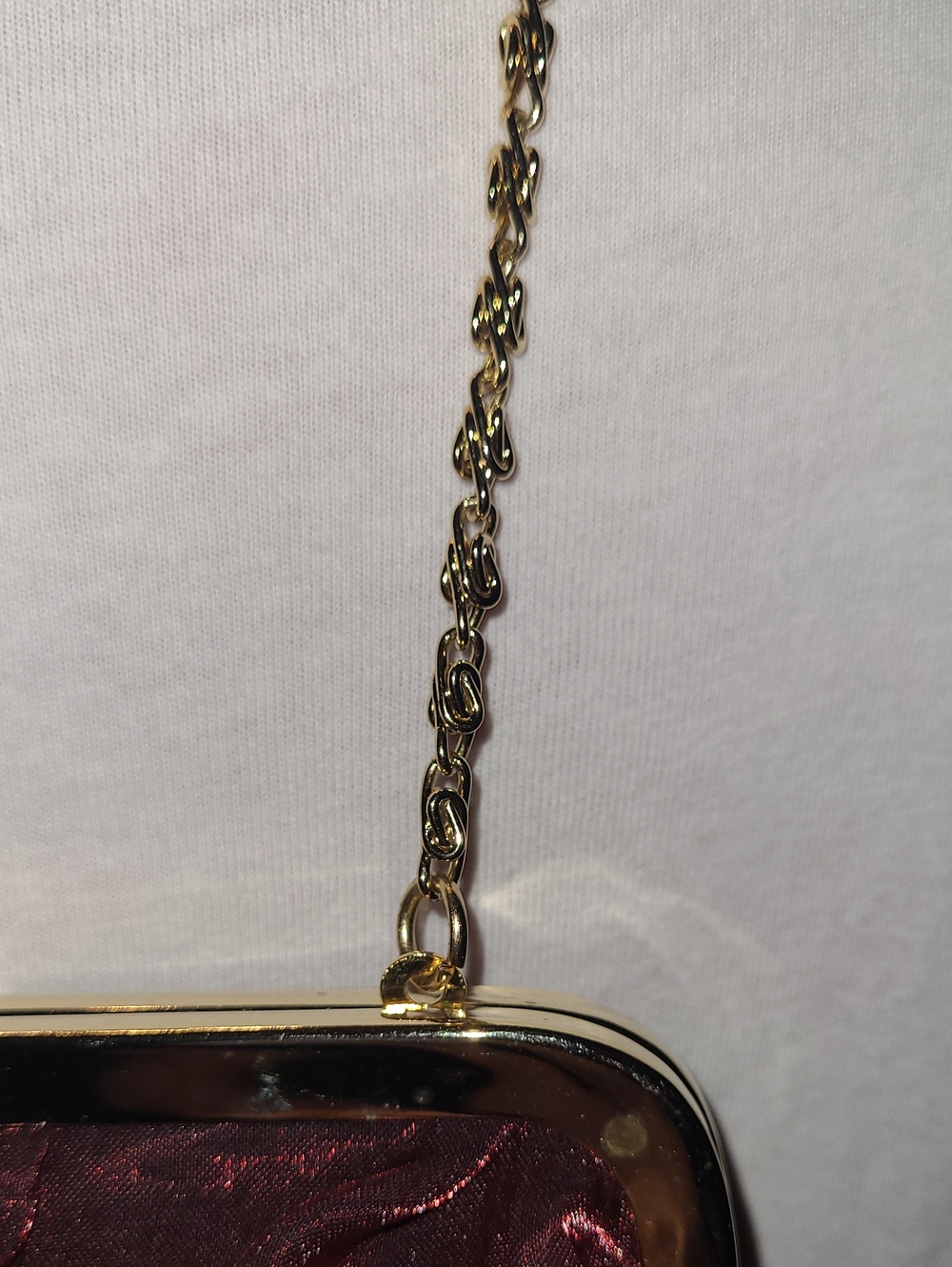 Elegant Burgundy Evening Clutch with Gold Chain - Picture 3 of 13
